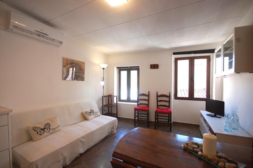 Lets Holidays Cozy Apartment 70 M. From The Beach In Tossa Tossa de Mar Dış mekan fotoğraf